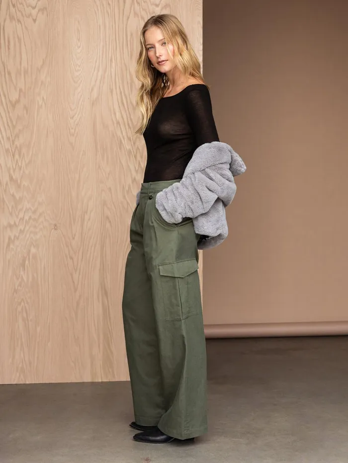 Sanctuary Clothing Pants Women Frankie Cargo High Rise Pant Dark Olive