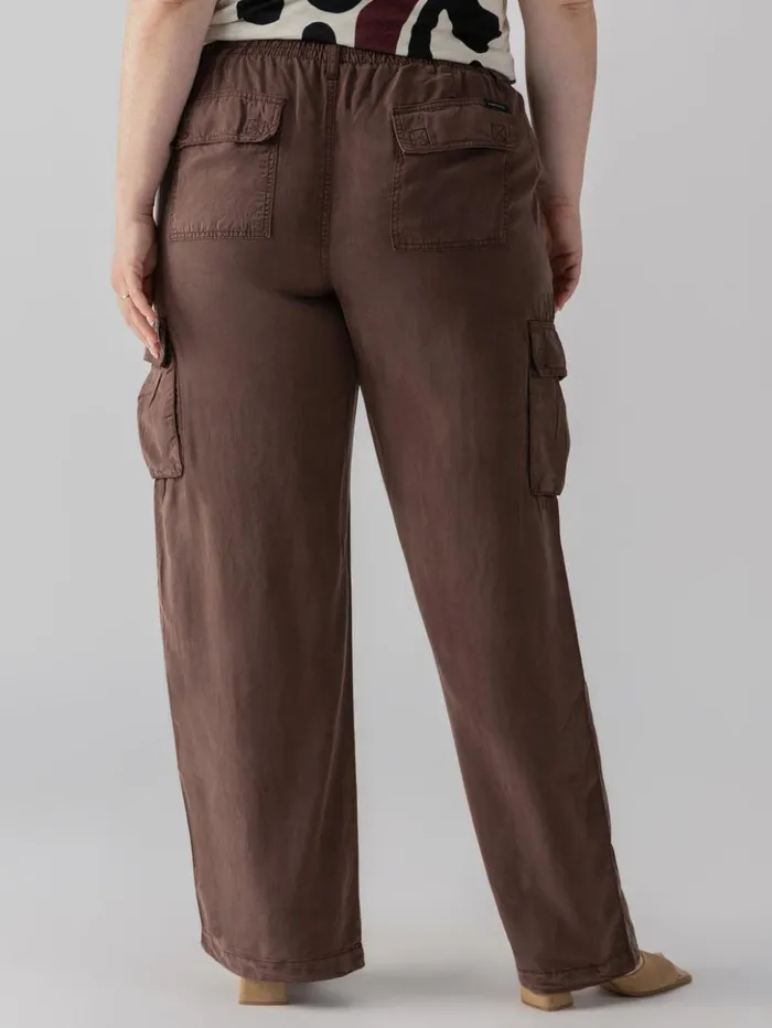 Sanctuary Clothing Pants Women Relaxed Reissue Cargo Standard Rise Pant Mud Bath Inclusive Collection