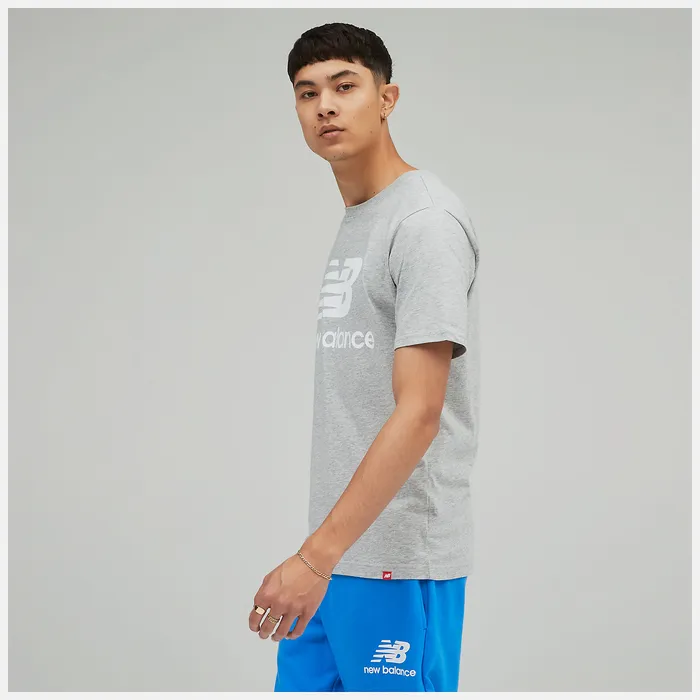 Shirts Men NB Essentials Stacked Logo Tee ATHLETIC GREY New Balance