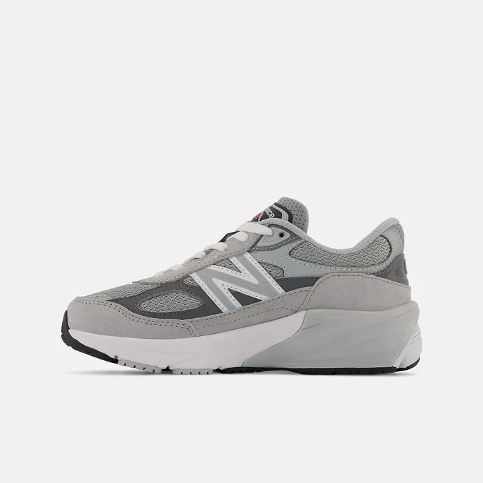 Size 105 8211 3 New Balance Kids FuelCell 990v6 Grey with Silver