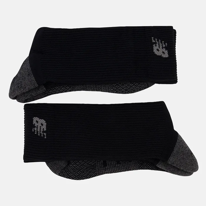 Socks New Balance MenWomen Coolmax Crew Socks 2 Pack BLACK Socks New Balance MenWomen Coolmax Crew Socks 2 Pack BLACK