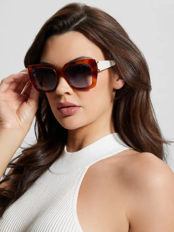 Square Logo Print Plastic Sunglasses Tort Women Sunglasses GUESS Square Logo Print Plastic Sunglasses Tort Women Sunglasses GUESS