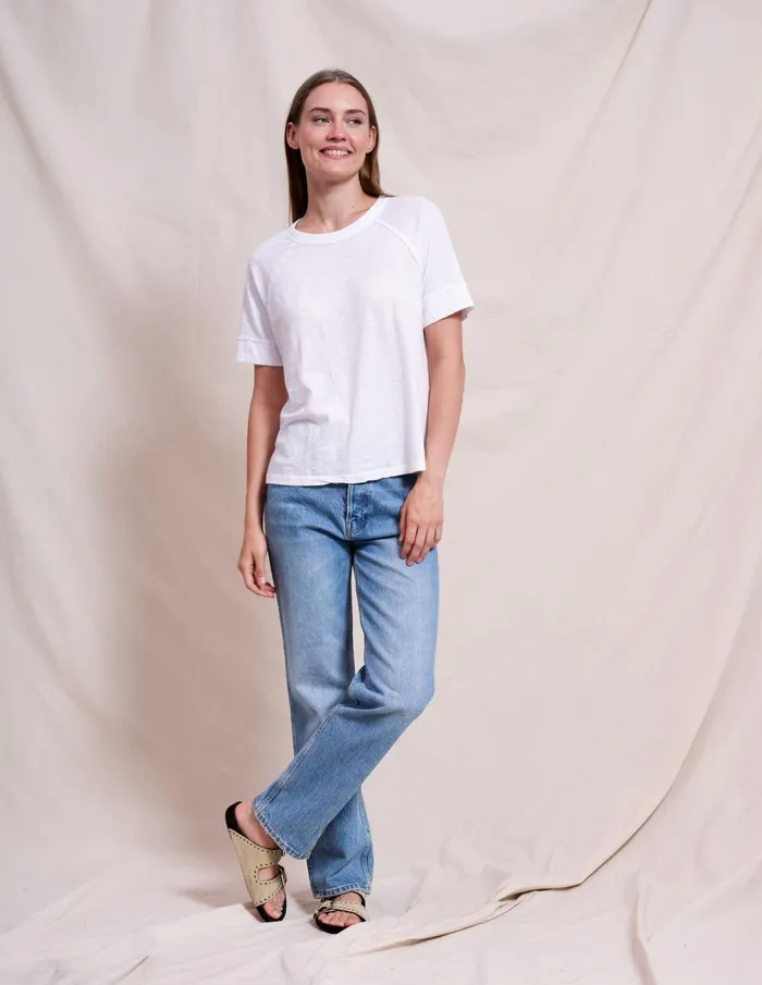 Sundry Clothing Tees Women Women039s Boyfriend Tee In Optic White Optic White