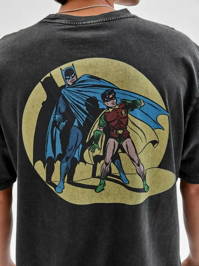 TShirts and Tanks Men GUESS Originals x Batman Spotlight Tee Jet Black Multi GUESS TShirts and Tanks Men GUESS Originals x Batman Spotlight Tee Jet Black Multi GUESS