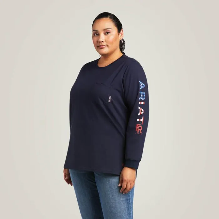 TShirts and Tops Women Ariat FR Stretch Logo TShirt Navyusa TShirts and Tops Women Ariat FR Stretch Logo TShirt Navyusa