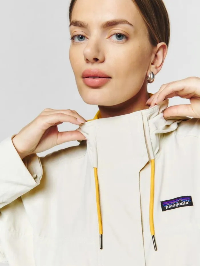 The Reformation Patagonia Women039s Skysail Jacket Dino White W Surfboard Yellow 8211 Clothing