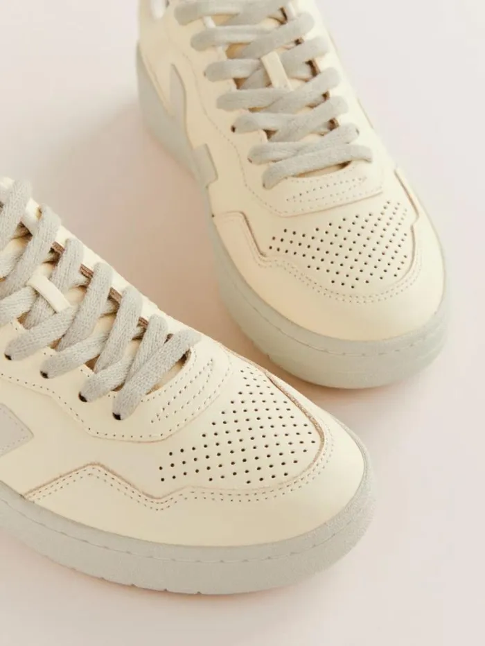 The Reformation Veja V90 Sneaker Cashew Pierre 8211 Shoes