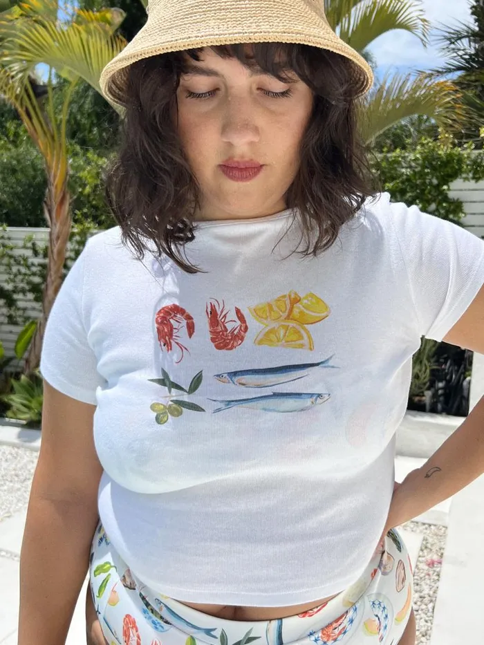 Women Alex Tee Tapasscene Lisa Says Gah Graphic Tees