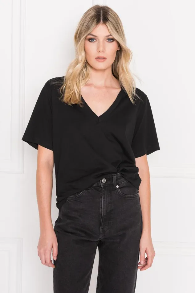Women CECILIA Deep Vneck Tee Black LAMARQUE Tops