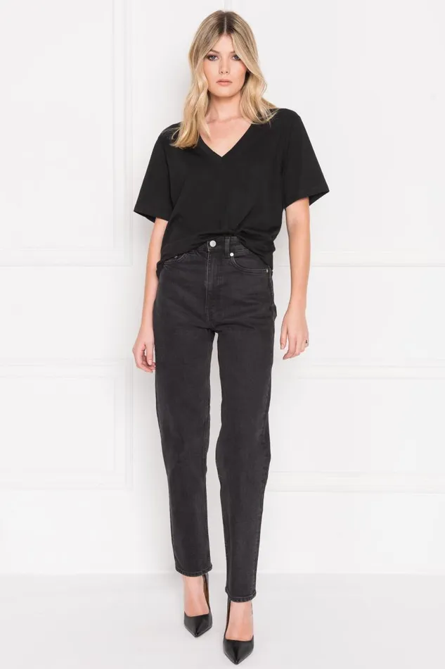 Women CECILIA Deep Vneck Tee Black LAMARQUE Tops Women CECILIA Deep Vneck Tee Black LAMARQUE Tops