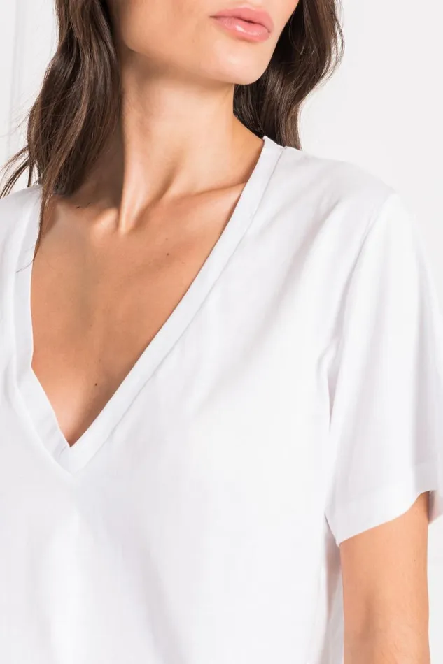 Women CECILIA Deep Vneck Tee White LAMARQUE Tops Women CECILIA Deep Vneck Tee White LAMARQUE Tops