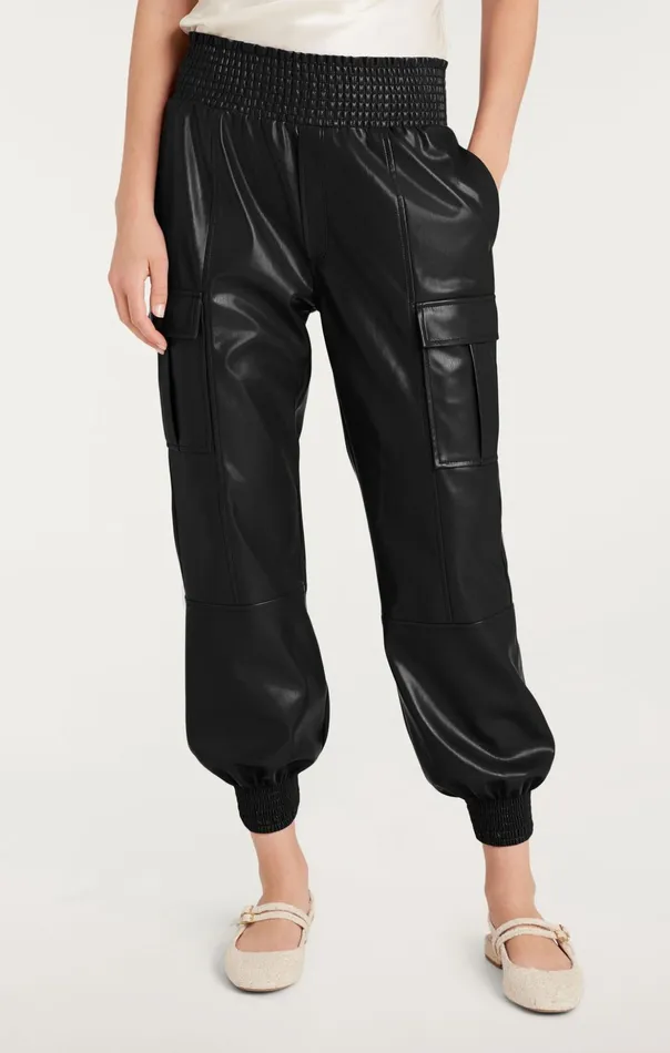 Women Cinq Sept Pants Lite Vegan Leather Jenning Pants Black