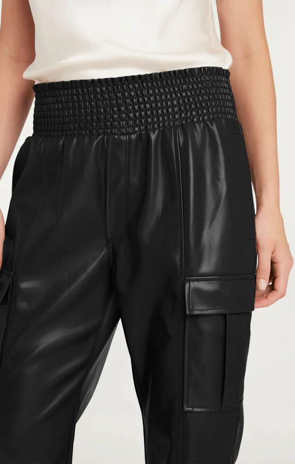 Women Cinq Sept Pants Lite Vegan Leather Jenning Pants Black