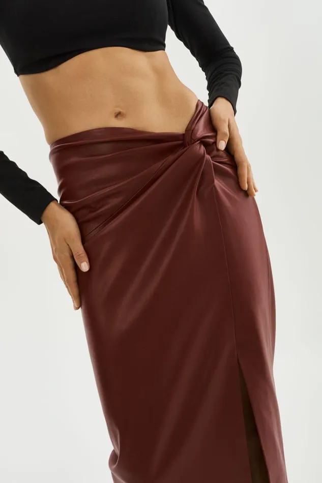 Women EILEEN Faux Leather Maxi Skirt Syrah LAMARQUE Skirts Women EILEEN Faux Leather Maxi Skirt Syrah LAMARQUE Skirts