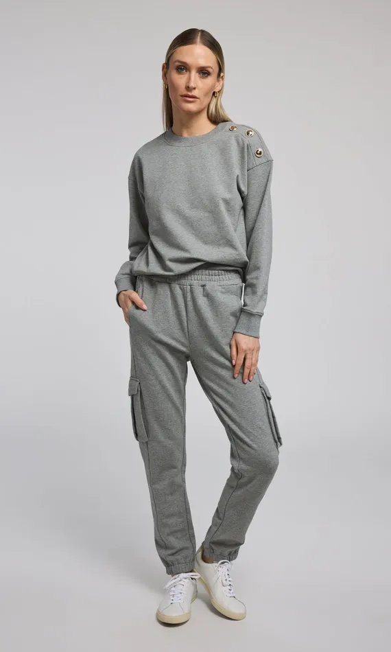 Women Generation Love Clothing Sweaters and Sweatshirts Cambria Sweatshirt Heather Grey