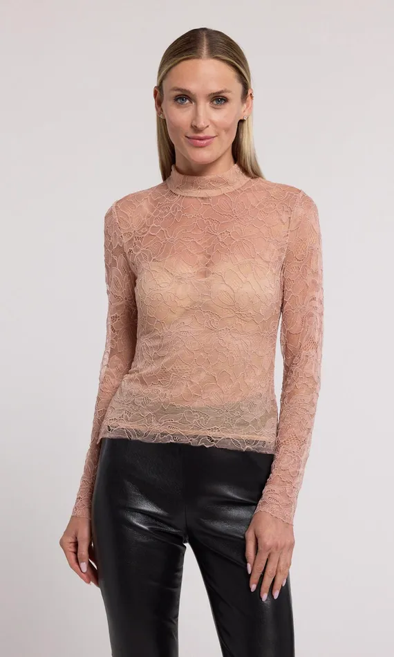 Women Generation Love Clothing Tops Marielle Lace Top Blush