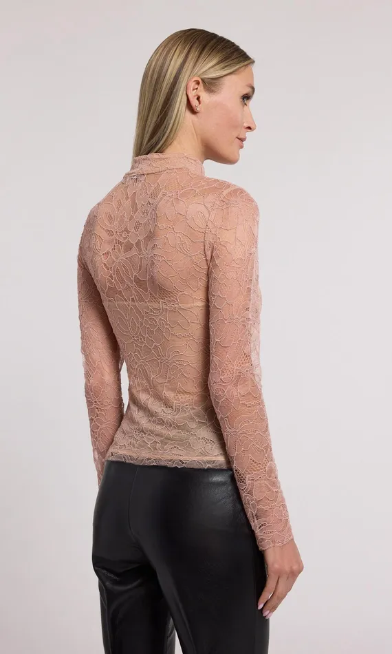 Women Generation Love Clothing Tops Marielle Lace Top Blush
