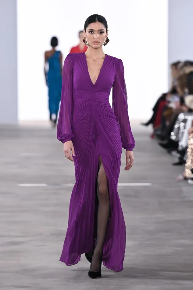 Women Gowns Badgley Mischka Long Sleeve VNeck Pleated Gown Amethyst