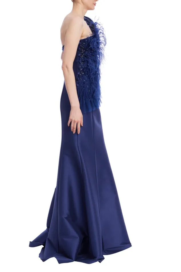 Women Gowns Badgley Mischka Strapless Feather And Tulle Gown Wine