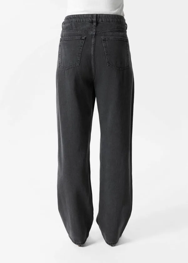 Women Jeans and Other Stories Relaxed Tapered Jeans Black