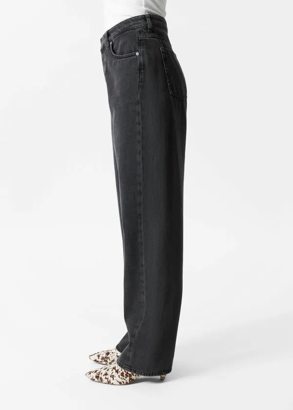 Women Jeans and Other Stories Relaxed Tapered Jeans Black