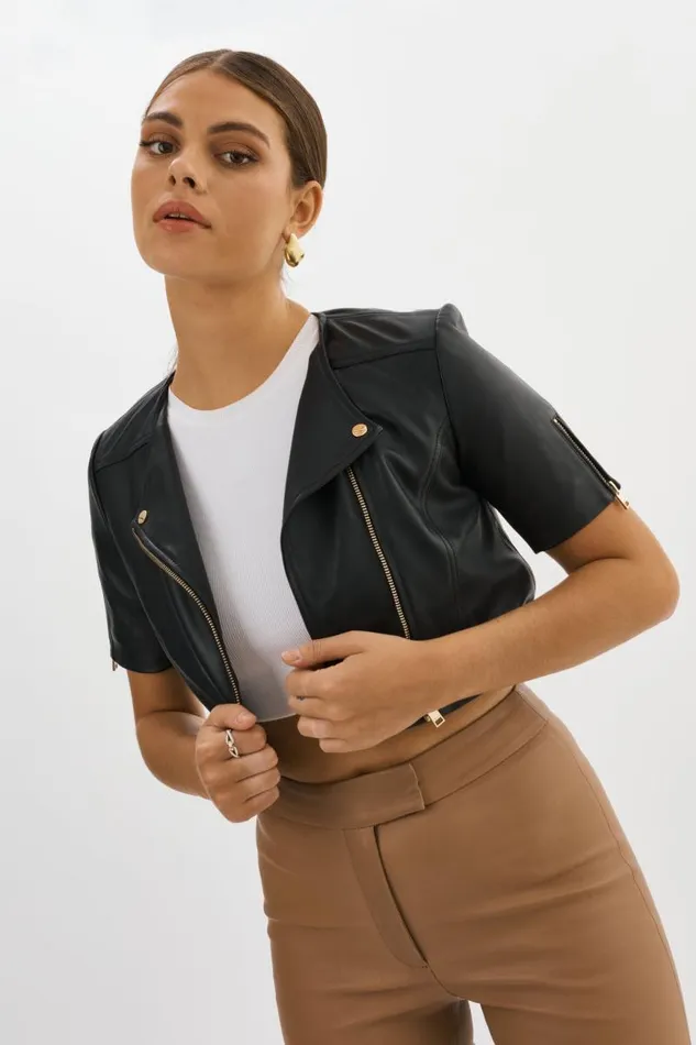 Women KIRSI GOLD Cropped Biker Jacket Black LAMARQUE Short Sleeve Jackets Women KIRSI GOLD Cropped Biker Jacket Black LAMARQUE Short Sleeve Jackets