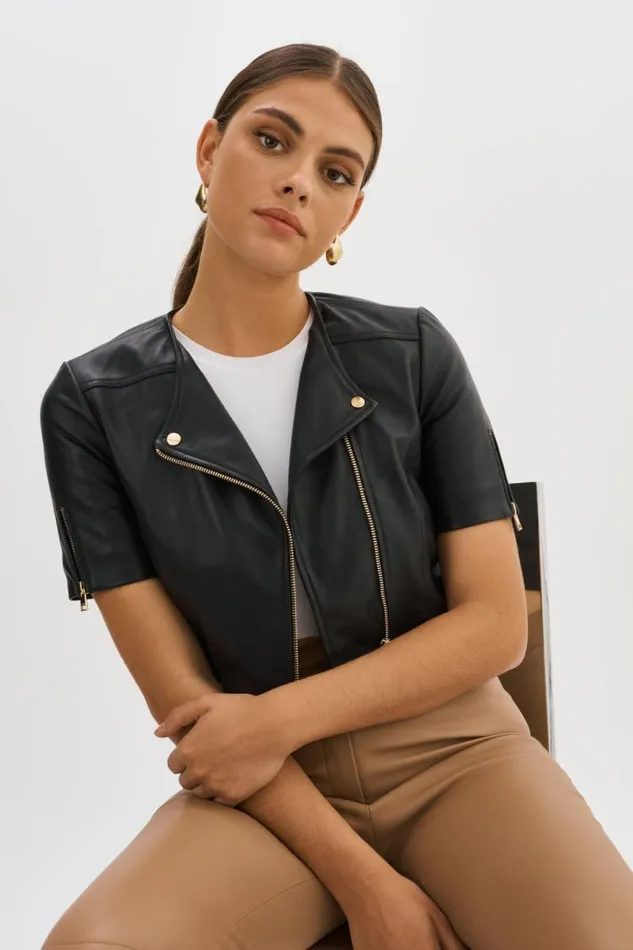 Women KIRSI GOLD Cropped Biker Jacket Black LAMARQUE Short Sleeve Jackets Women KIRSI GOLD Cropped Biker Jacket Black LAMARQUE Short Sleeve Jackets