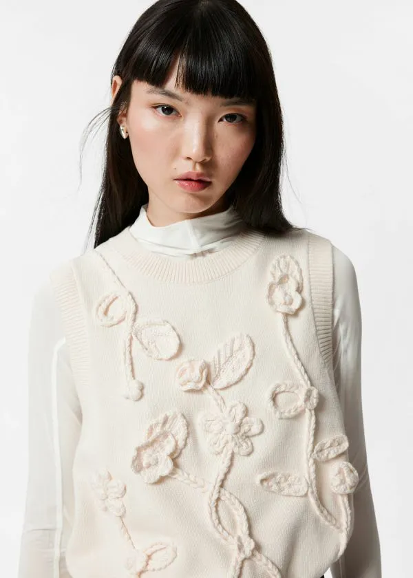 Women Knitwear and Other Stories FloralAppliqu Sweater Vest Cream