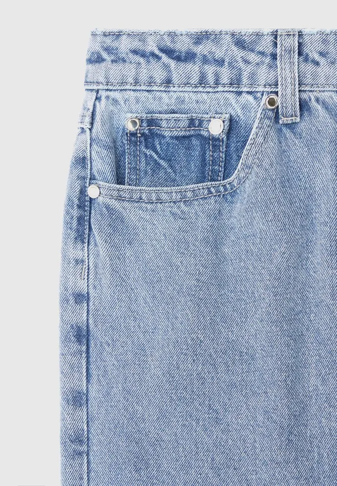 Women Manire De Voir Button Down Overlay Mom Jeans Mid Blue