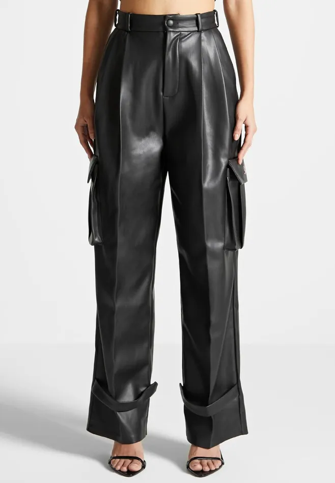 Women Manire De Voir Leather Pleated Cargo Trousers Black
