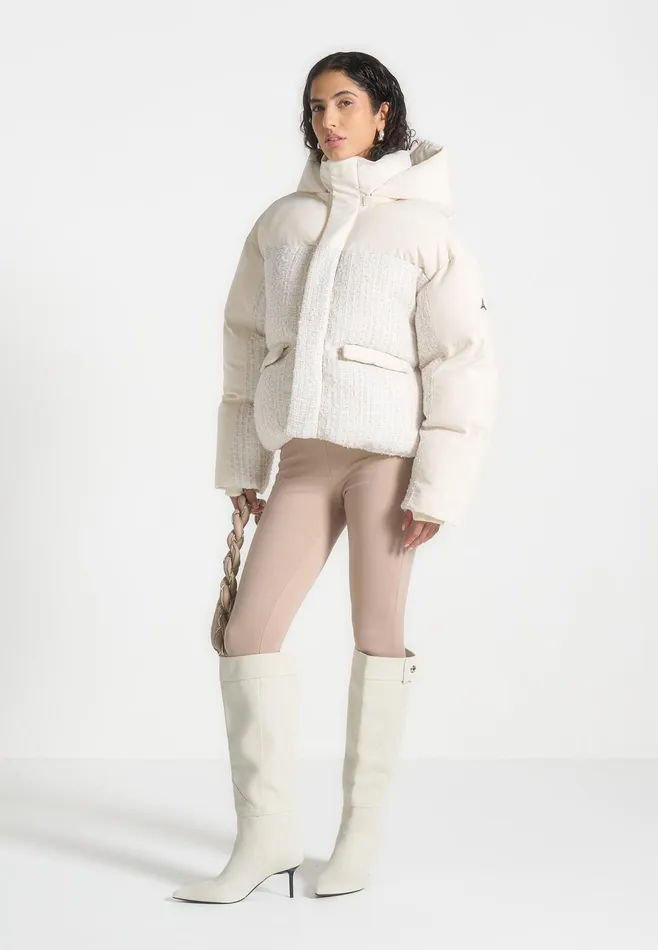 Women Manire De Voir Oversized Tweed Puffer Jacket Cream