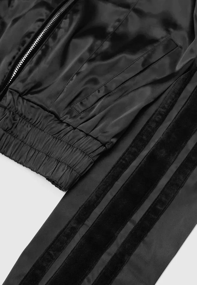 Women Manire De Voir Satin Track Jacket Black