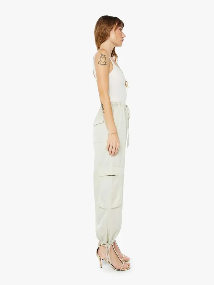 Women Mother Denim Joline Cargo Pants Pistachio