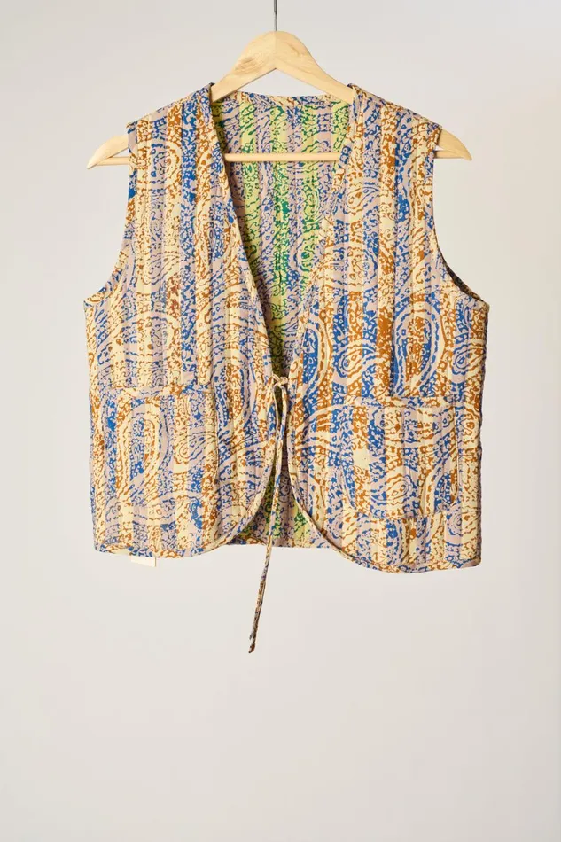 Women Natalie Martin Jackets and Vests Felicity Vest Greenblue Paisley