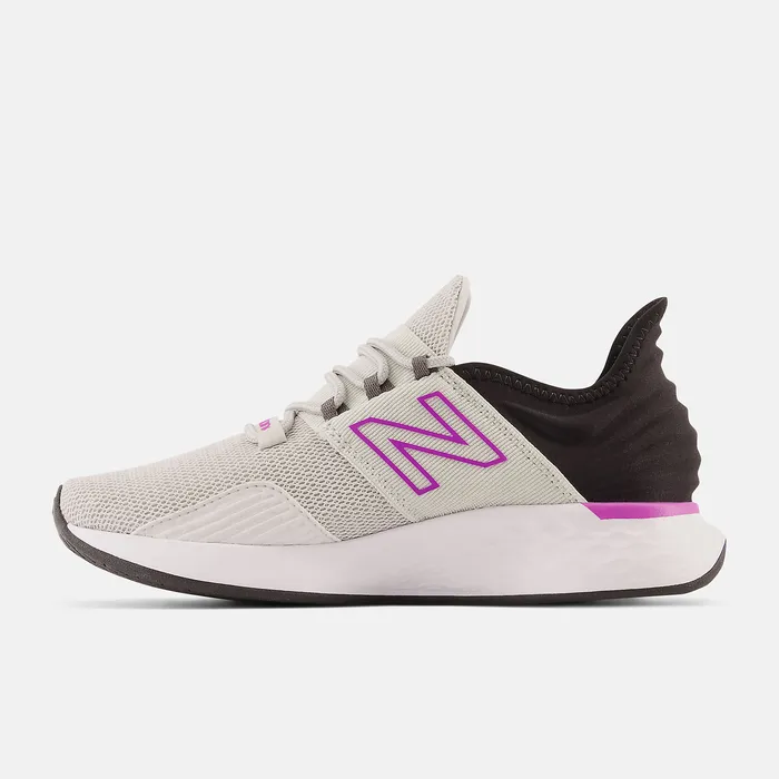 Women New Balance Fresh Foam Roav Grey Matter with Summer Aqua and Cosmic Rose Running Women New Balance Fresh Foam Roav Grey Matter with Summer Aqua and Cosmic Rose Running
