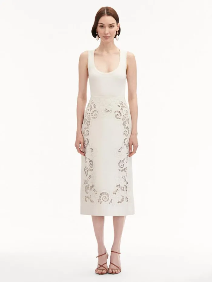 Women Oscar De La Renta Pants and Skirts Laser Cut Floral Leather Pencil Skirt White Women Oscar De La Renta Pants and Skirts Laser Cut Floral Leather Pencil Skirt White