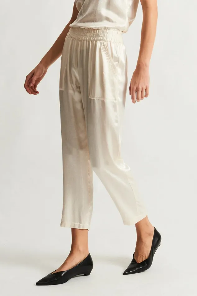 Women Pebble Satin Ivory Trapunto Pant Raquel Allegra Bottoms
