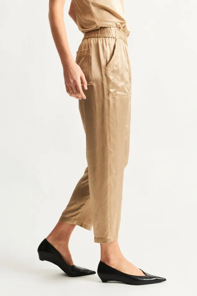 Women Pebble Satin Sand Trapunto Pant Raquel Allegra Bottoms
