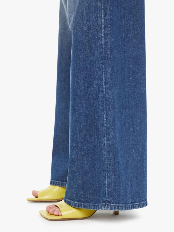 Women Petites Mother Denim Petites The Lil039 Ditcher Roller Sneak Wash Cannonball Women Petites Mother Denim Petites The Lil039 Ditcher Roller Sneak Wash Cannonball
