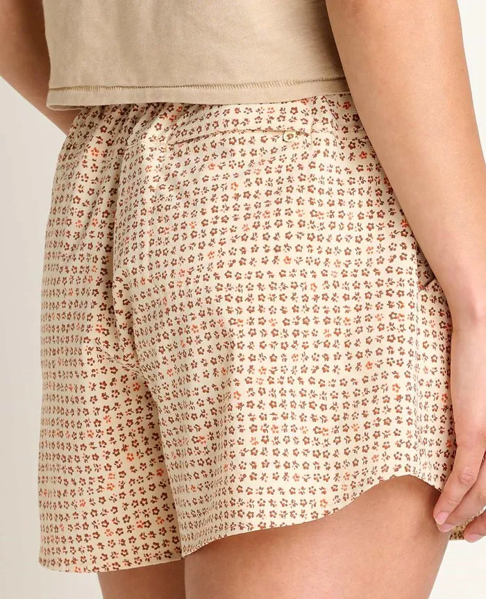 Women Shorts Toad and Co Sunkissed PullOn Short II Barley Texture Print