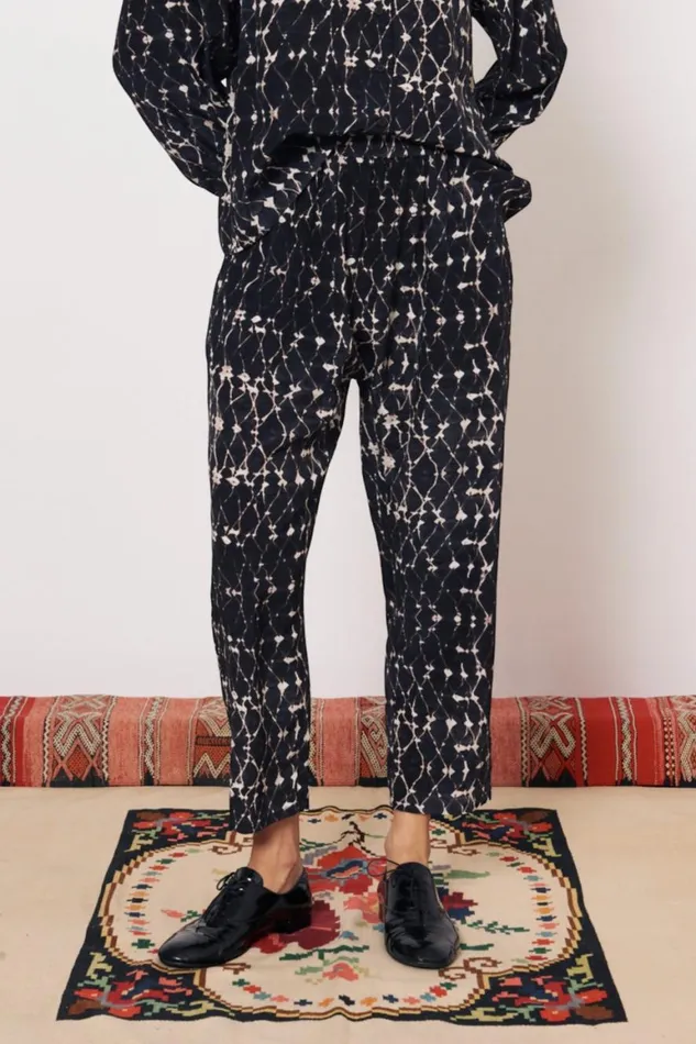 Women Silk Georgette Diamond Charcoal Fez Pant Raquel Allegra Bottoms