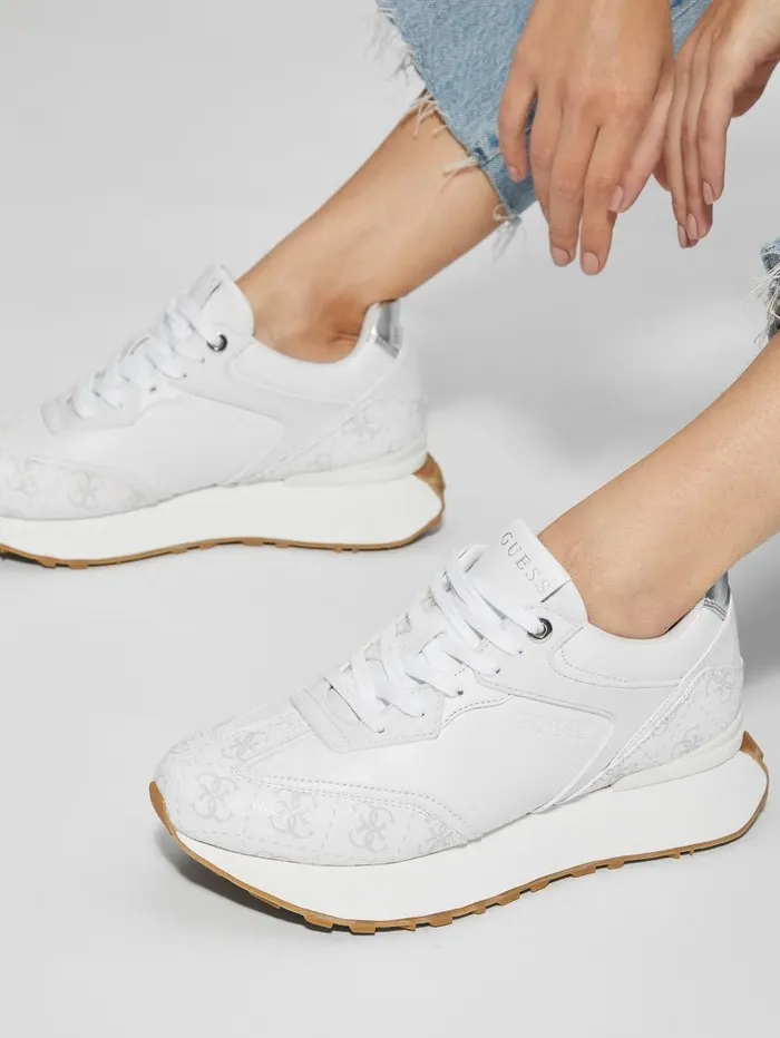 Women Sneakers GUESS Luchia Logo Pop Joggers White Logo