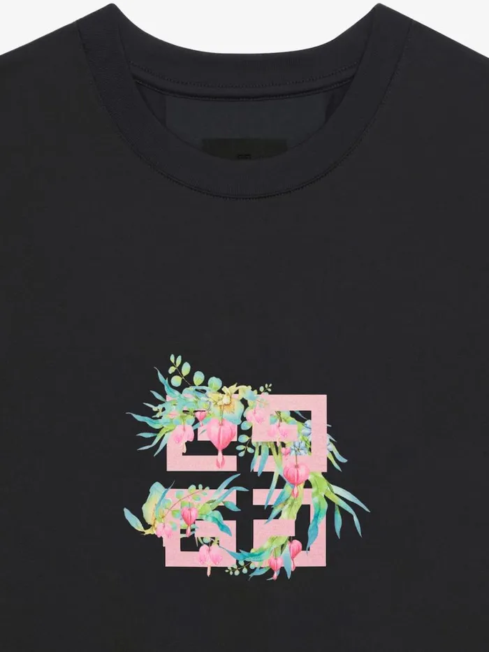 Women TShirts Givenchy Tshirt In Cotton With 4G Flowers Print Black Women TShirts Givenchy Tshirt In Cotton With 4G Flowers Print Black